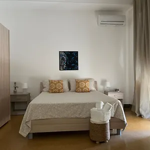Pensión Donizetti 19, Palermo